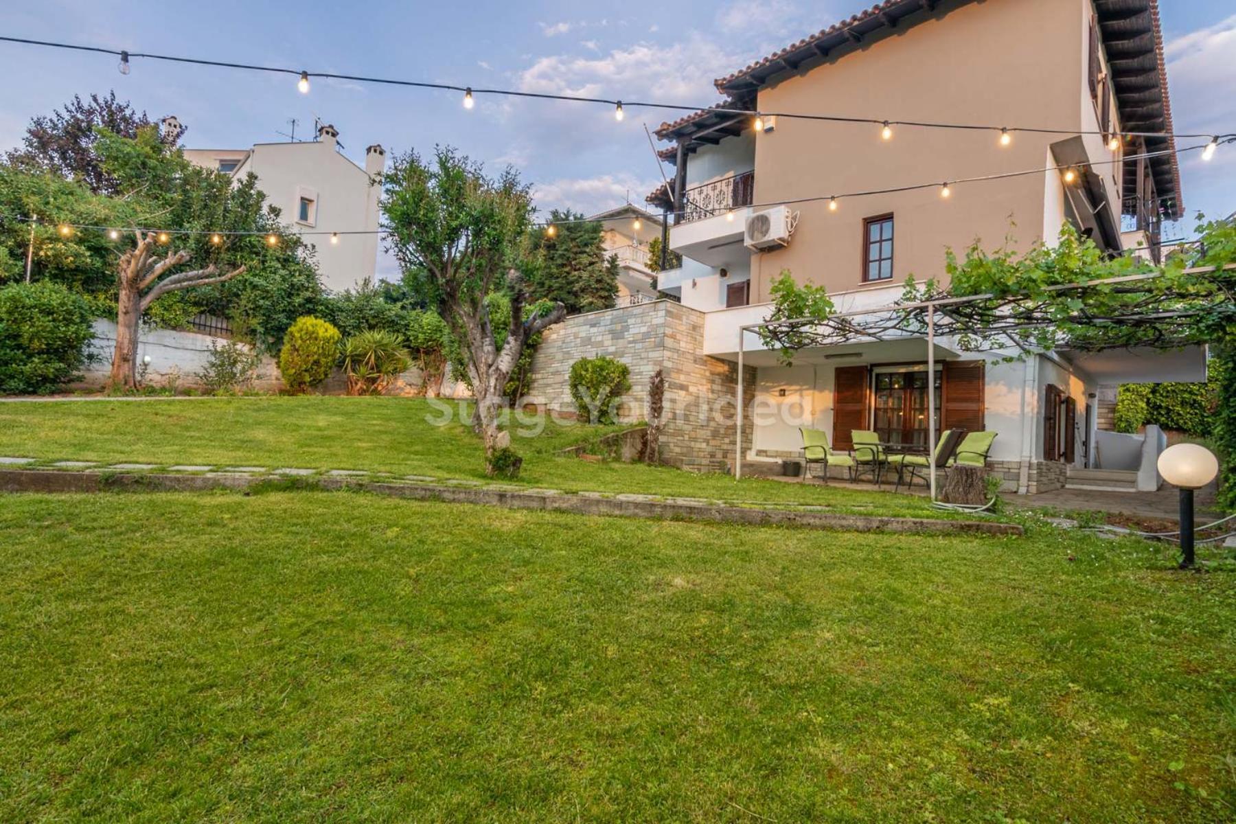 Traditional Villa Appartment With Garden, Also For Gatherings ,15 Minutes From Thessaloniki Airport Exterior photo